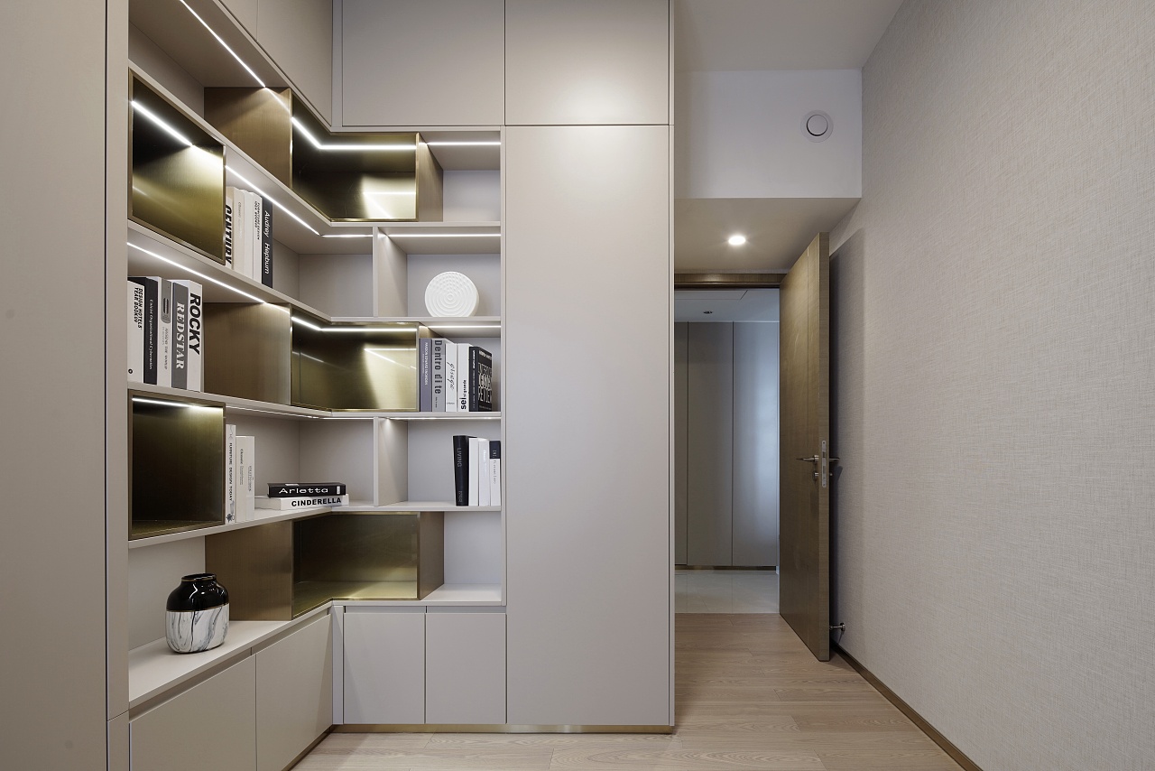 現代時尚，質感輕奢